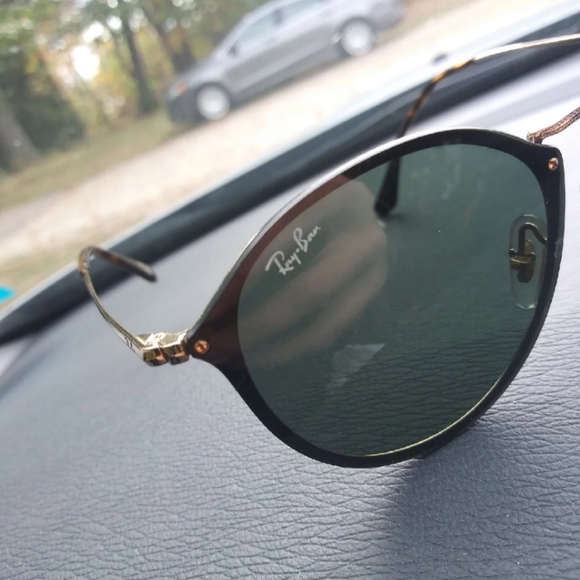 Ray ban sunglasses - Picture 6 of 6